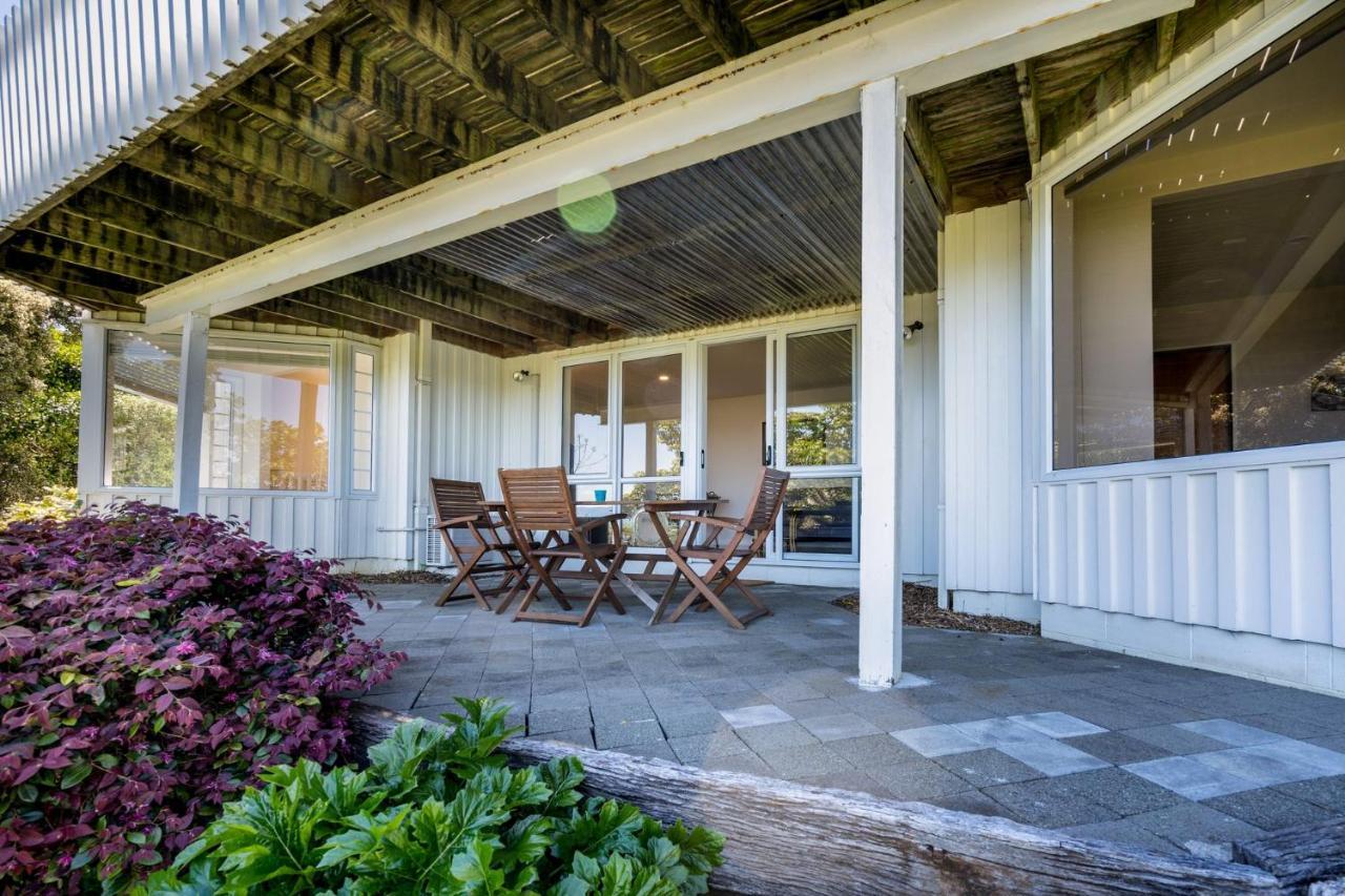 Studio With Lovely Sea Views Nelson Exterior photo